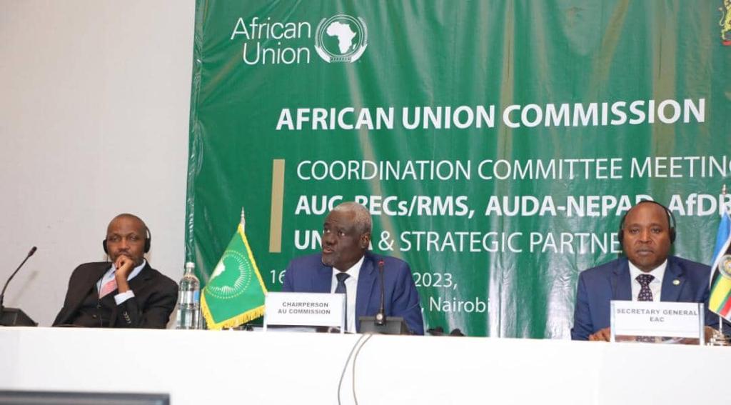 pr 19012022 (L-R) Kenya’s Cabinet Secretary for Investment, Trade and Industry, Hon. Moses Kuria; Chairperson of the African Union Commission (AUC), H.E. Moussa Faki Mahamat and EAC Secretary General Hon (Dr.) Peter Mutuku Mathuki.