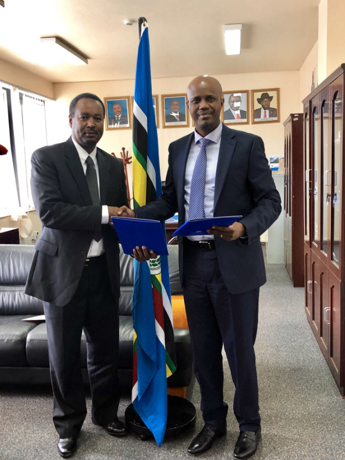 EAC Secretary General, Amb. Liberat Mfumukeko (right), receives credentials from Mr. Muhammed Abdiker, the International Organization for Migration (IOM) Regional Director for the East and Horn of Africa at the EAC Headquarters in Arusha, Tanzania.   