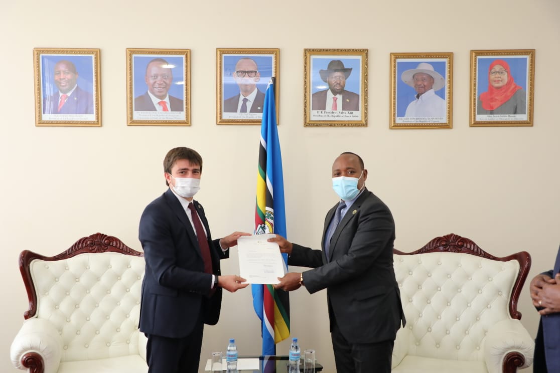 Turkey´s High Commissioner to Tanzania, H.E Dr. Mehment Gulluoglu presents his credentials to EAC Secretary General Dr. Peter Mathuki