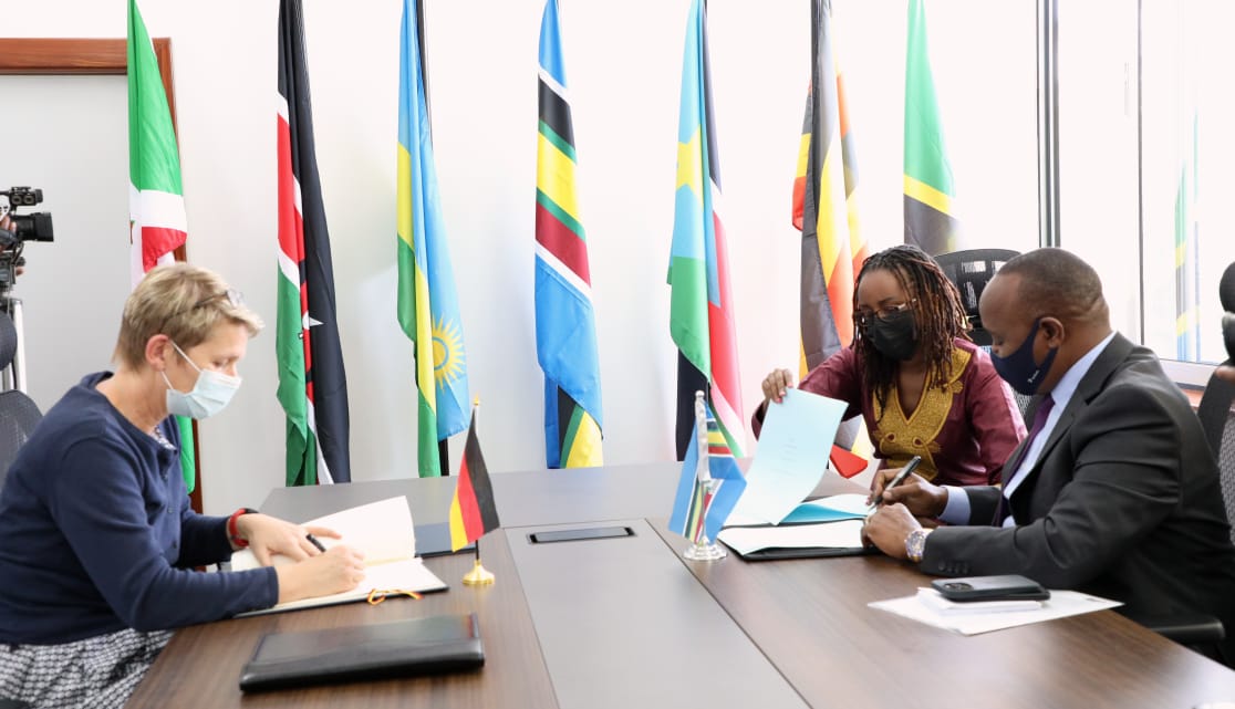 Ambassador of the Federal Republic of Germany to Tanzania, H.E Regine Hess and the Secretary General of the East African Community (EAC) Hon. (Dr.) Peter Mathuki sign the $35 Million agreement at the EAC Headquarters in Arusha, Tanzania